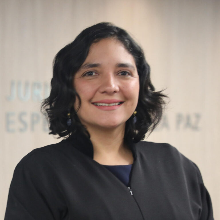 Alexandra Sandoval Mantilla, JD, LLM